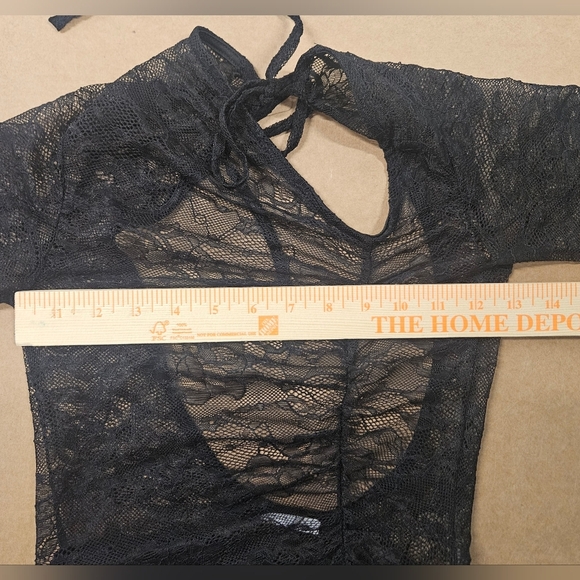 0007 ASOS DESIGN Lace Longsleeve Maxi Dress Open Back Fall Summer Size 4-6 - Picture 10 of 14